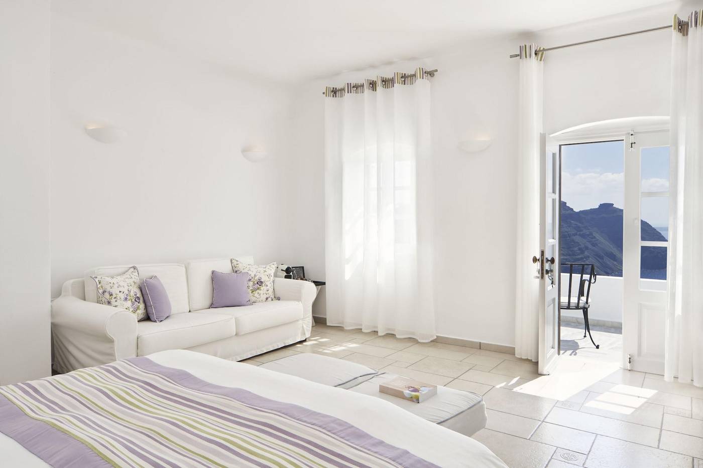 San-Antonio-Luxury-Hotel-Room-12