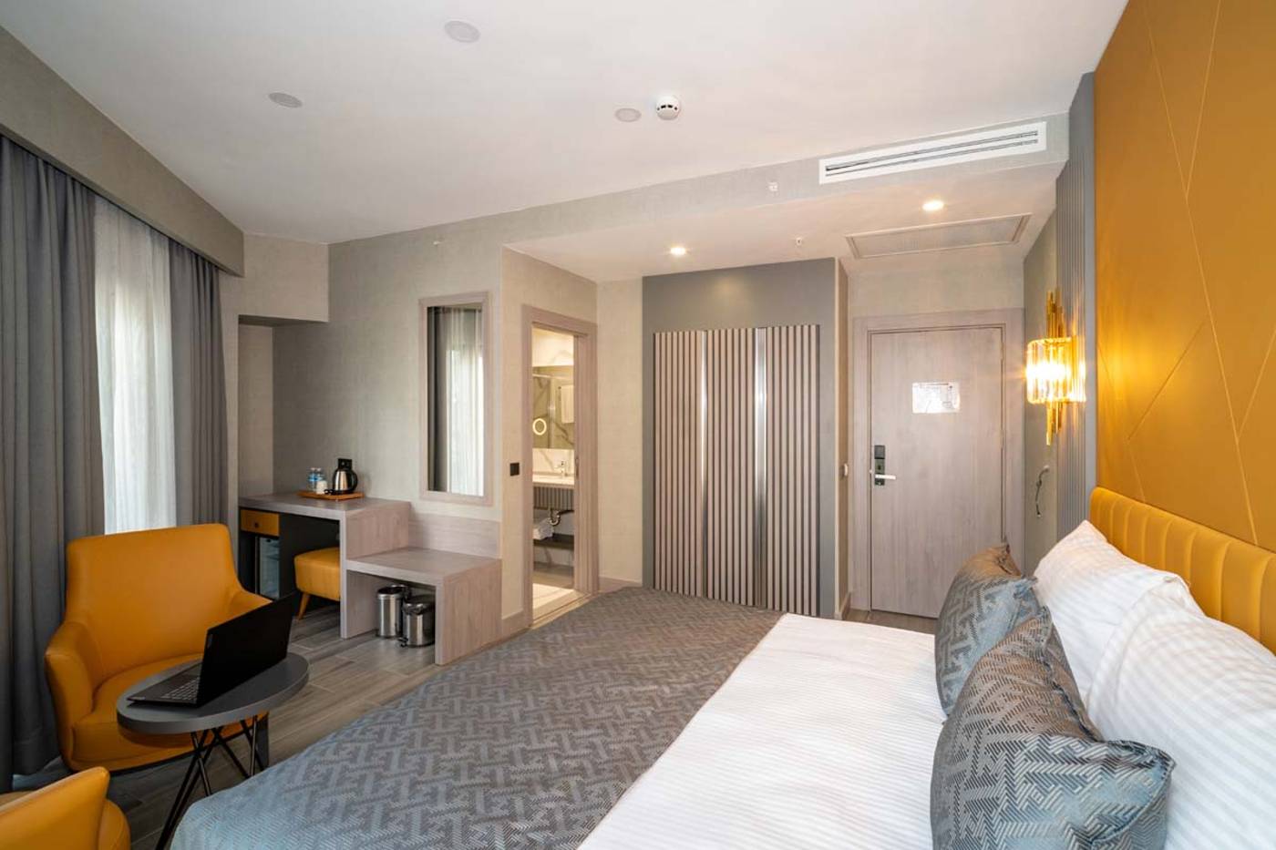 Icon-Hotel-Bomonti-Room-33