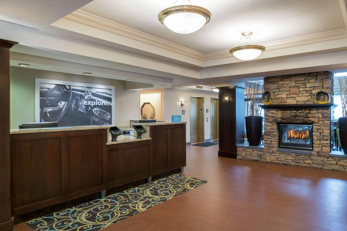 Hampton Inn & Suites Valley Forge/Oaks-United States-PHOENIXVILLE-Lobby-5