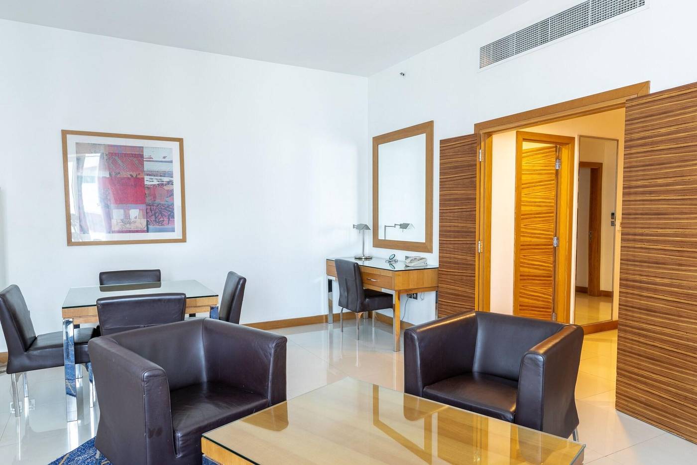 Four-Points-by-Sheraton-Downtown-Dubai-Room-27