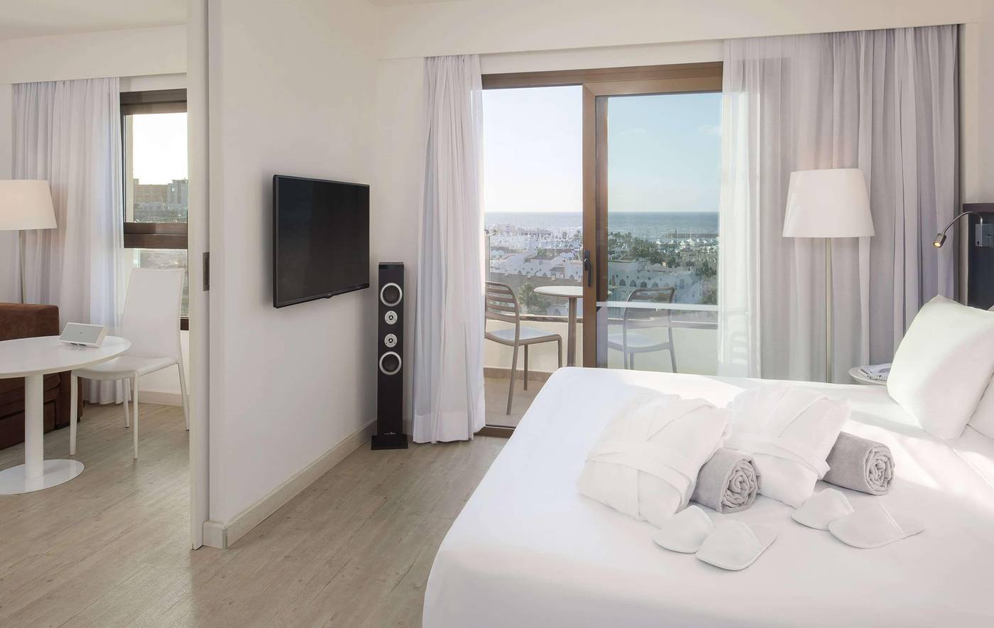 Hotel-Ocean-House-Costa-del-Sol-Affiliated-by-Melia-Room-35