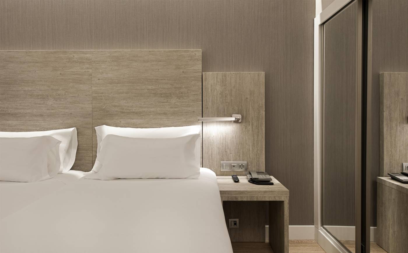 NH-Madrid-Chamberi-Room-25