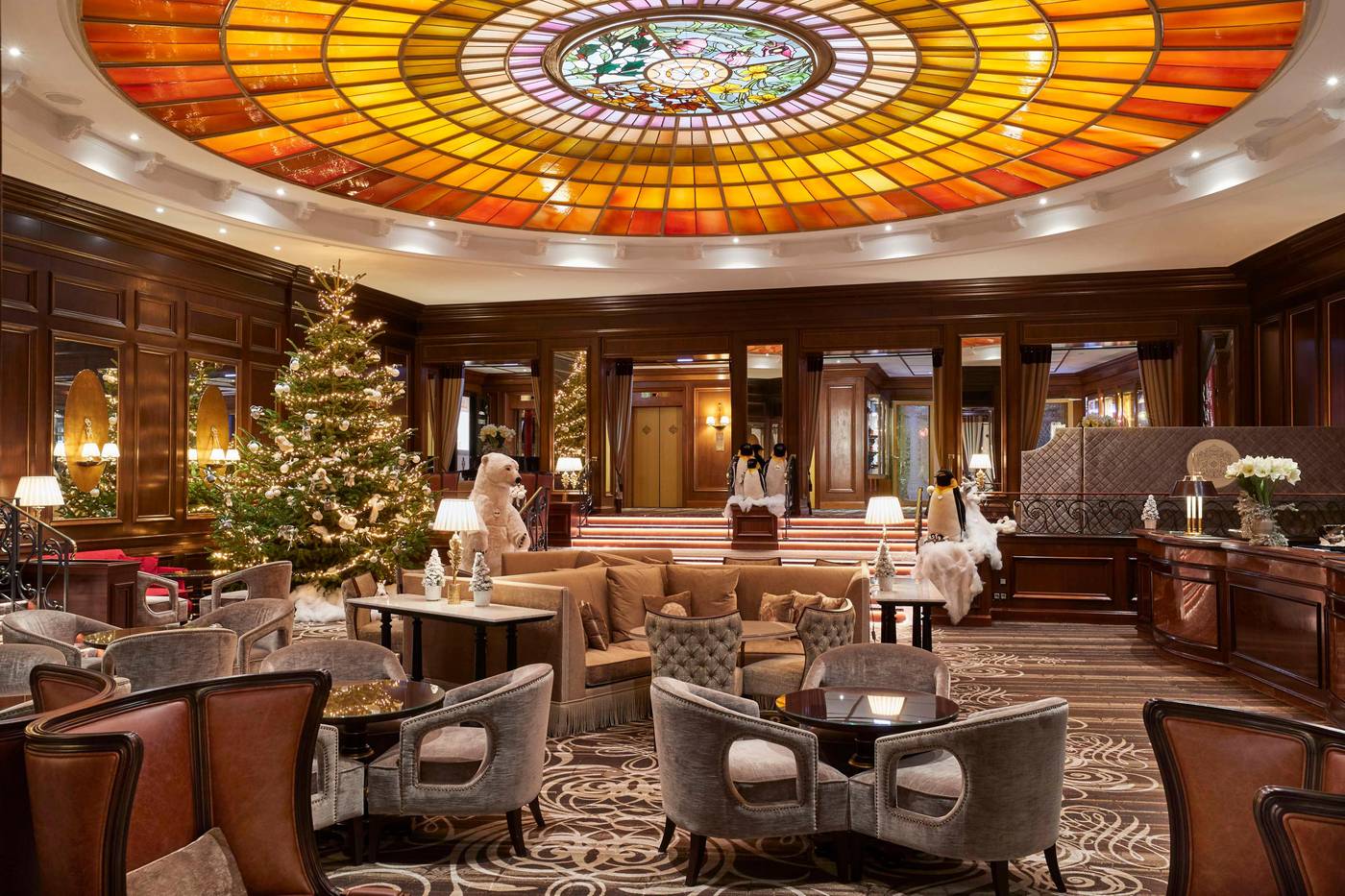 Hotel-Vier-Jahreszeiten-Kempinski-Munich-Lobby-13