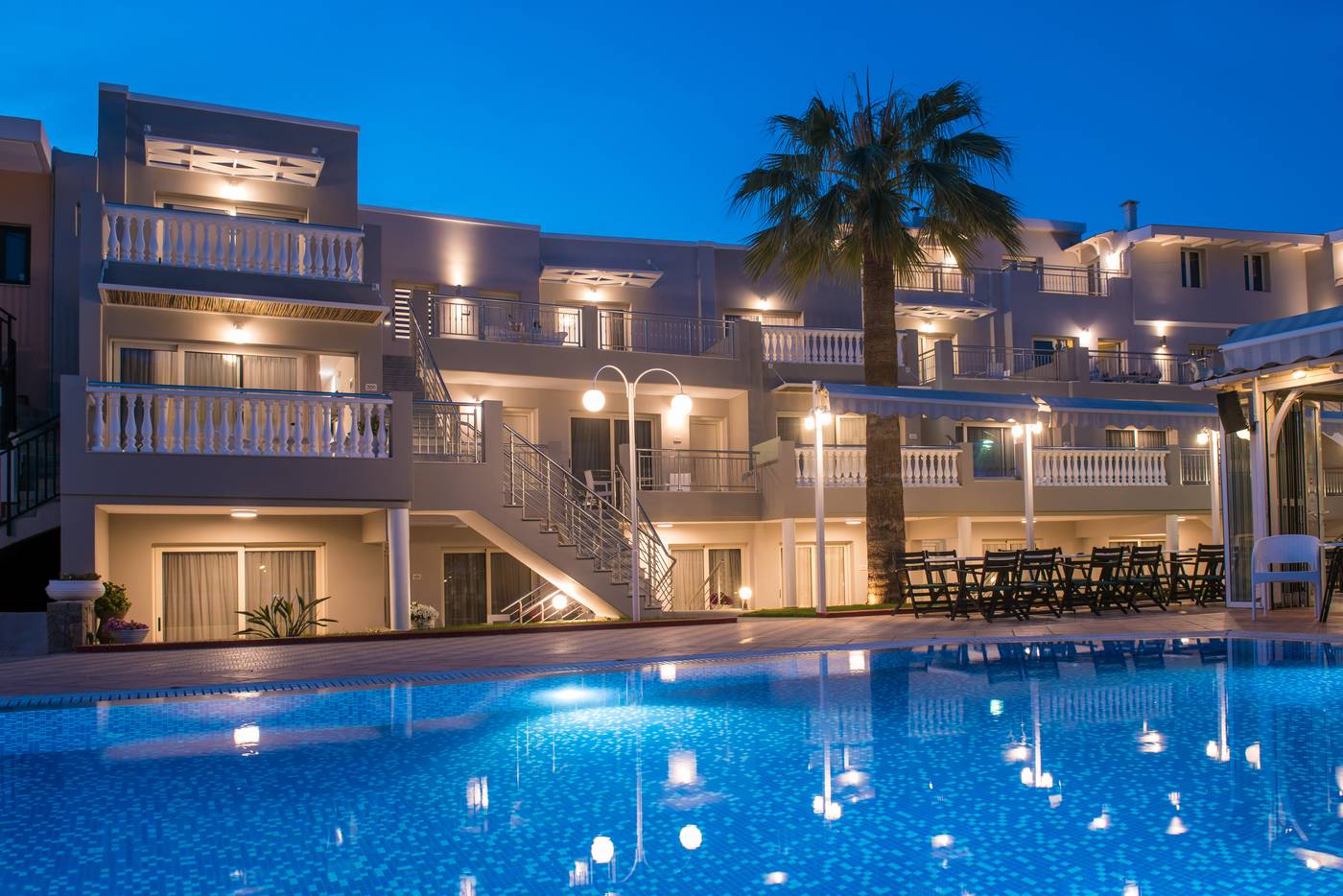Sarpidon-Apartments-Pool-3