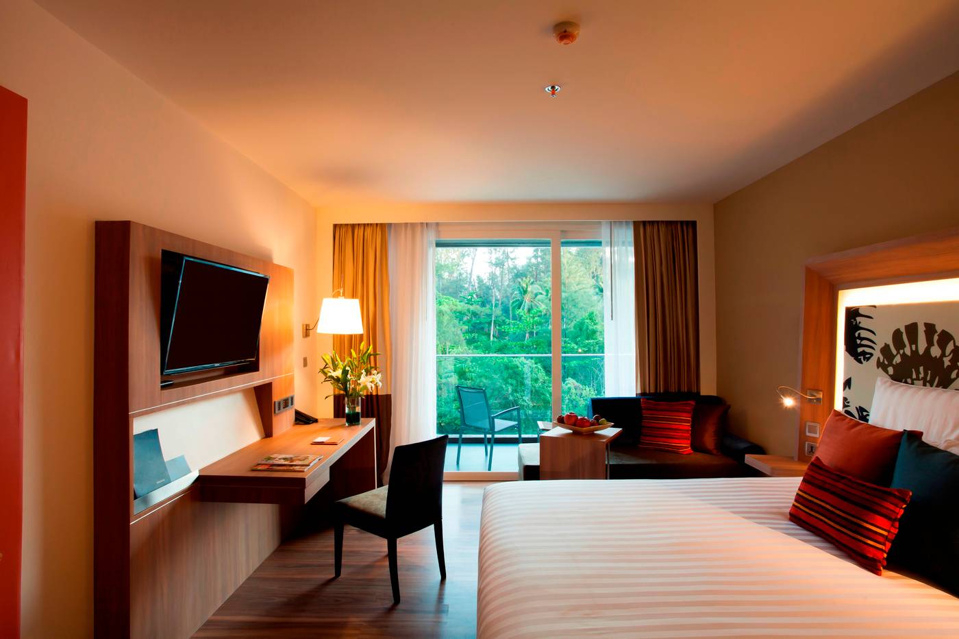 Novotel-Phuket-Kamala-Room-32