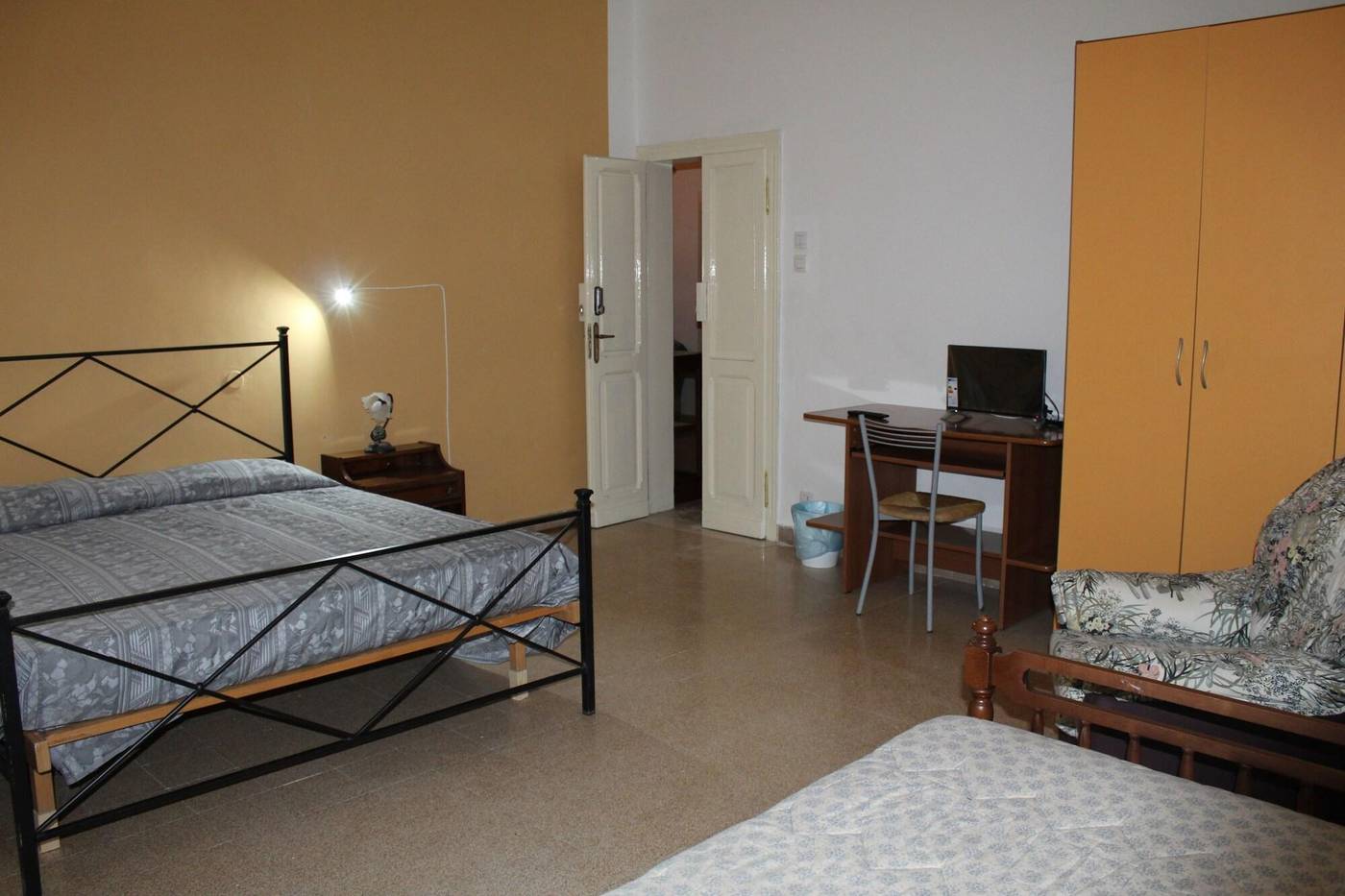 Lu Senzale B&B-Italy-FOLIGNO-Room-6
