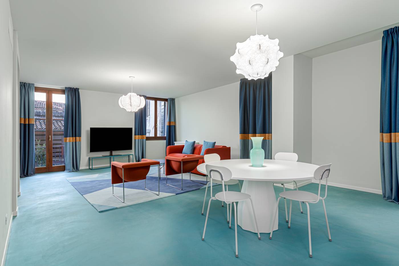 Palazzo-Dei-Fiori-By-Room-Mate-Room-58