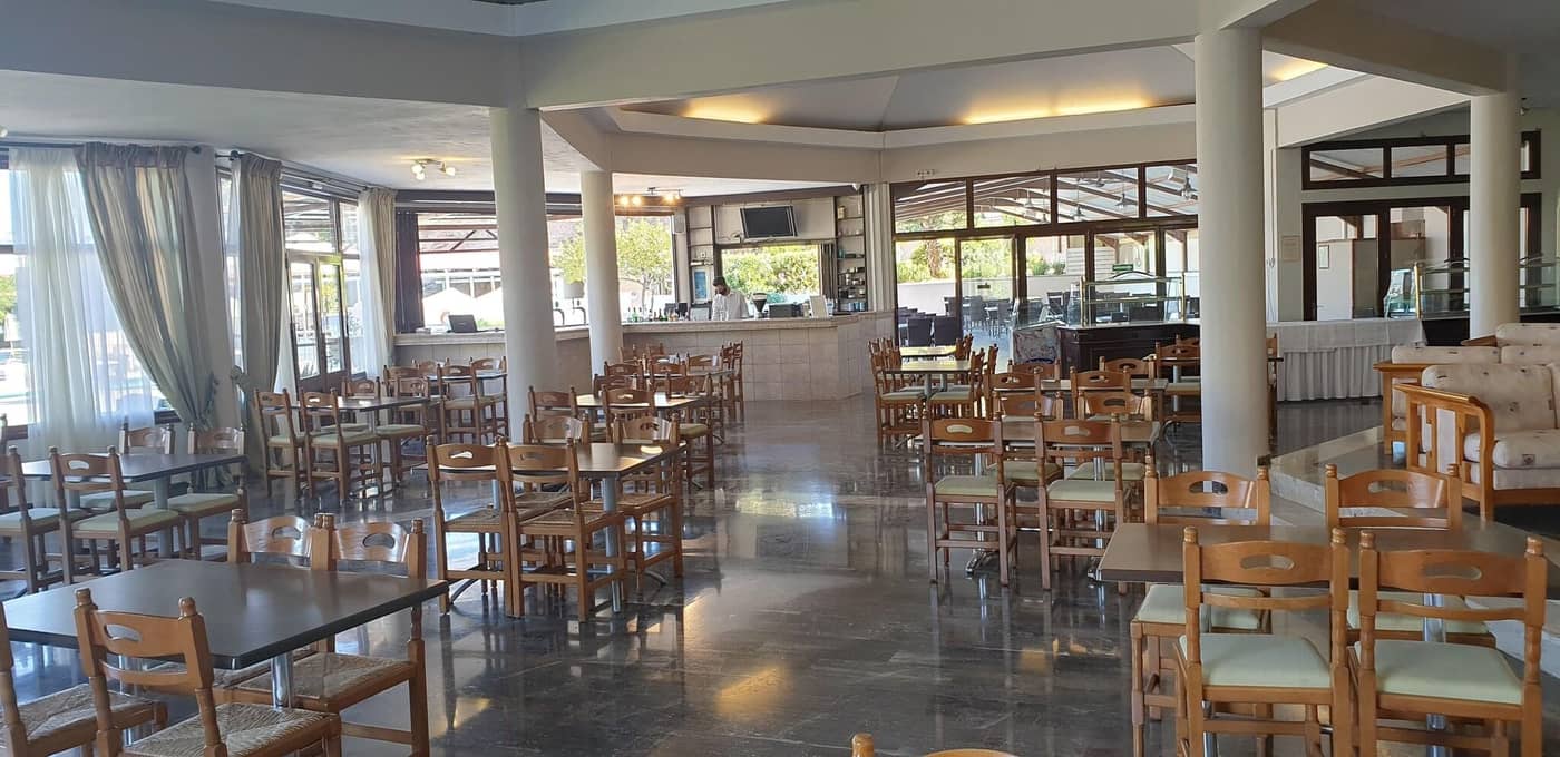 Karavados-Beach-Restaurant-42