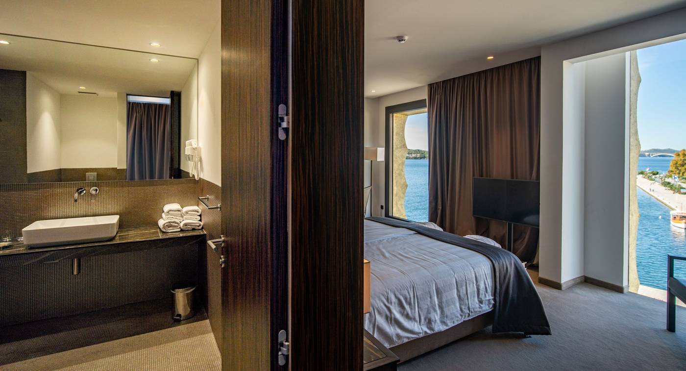 Hotel-Bellevue-Superior-City-Hotel-Room-20