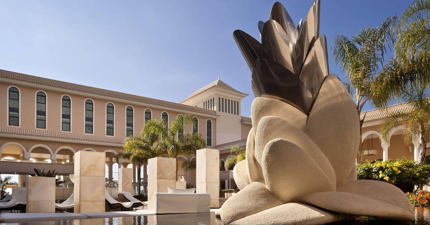 RedLevel-at-Melia-Palacio-de-Isora-General-view-4