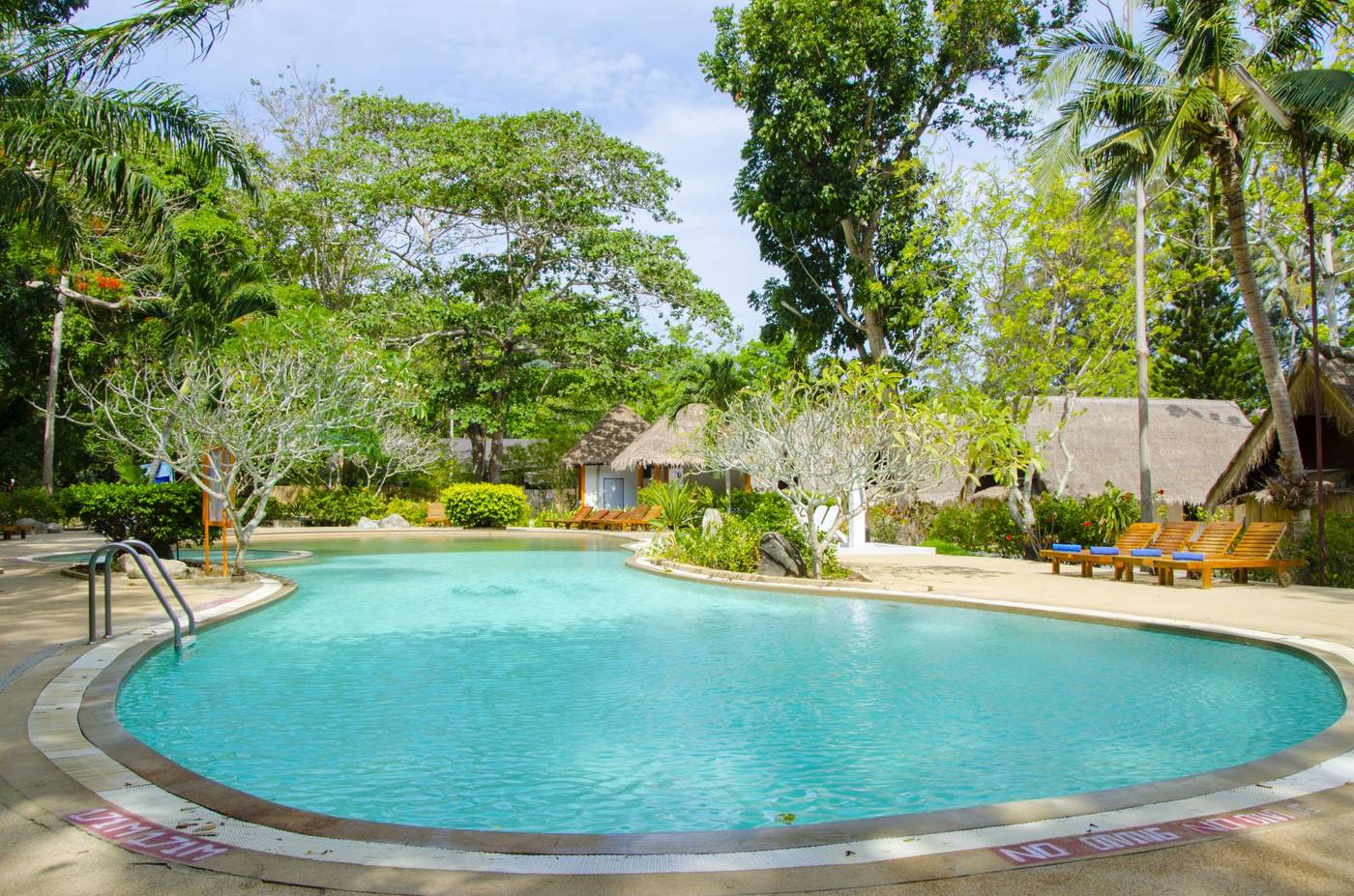 Coral-Island-Resort-Pool-1