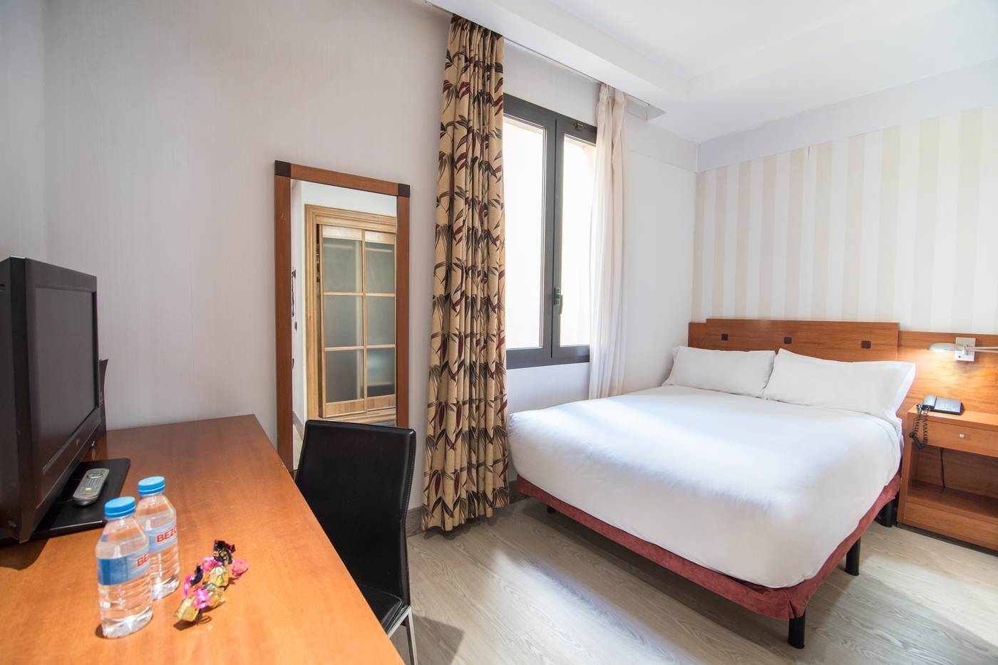 Petit-Palace-Preciados-Room-21