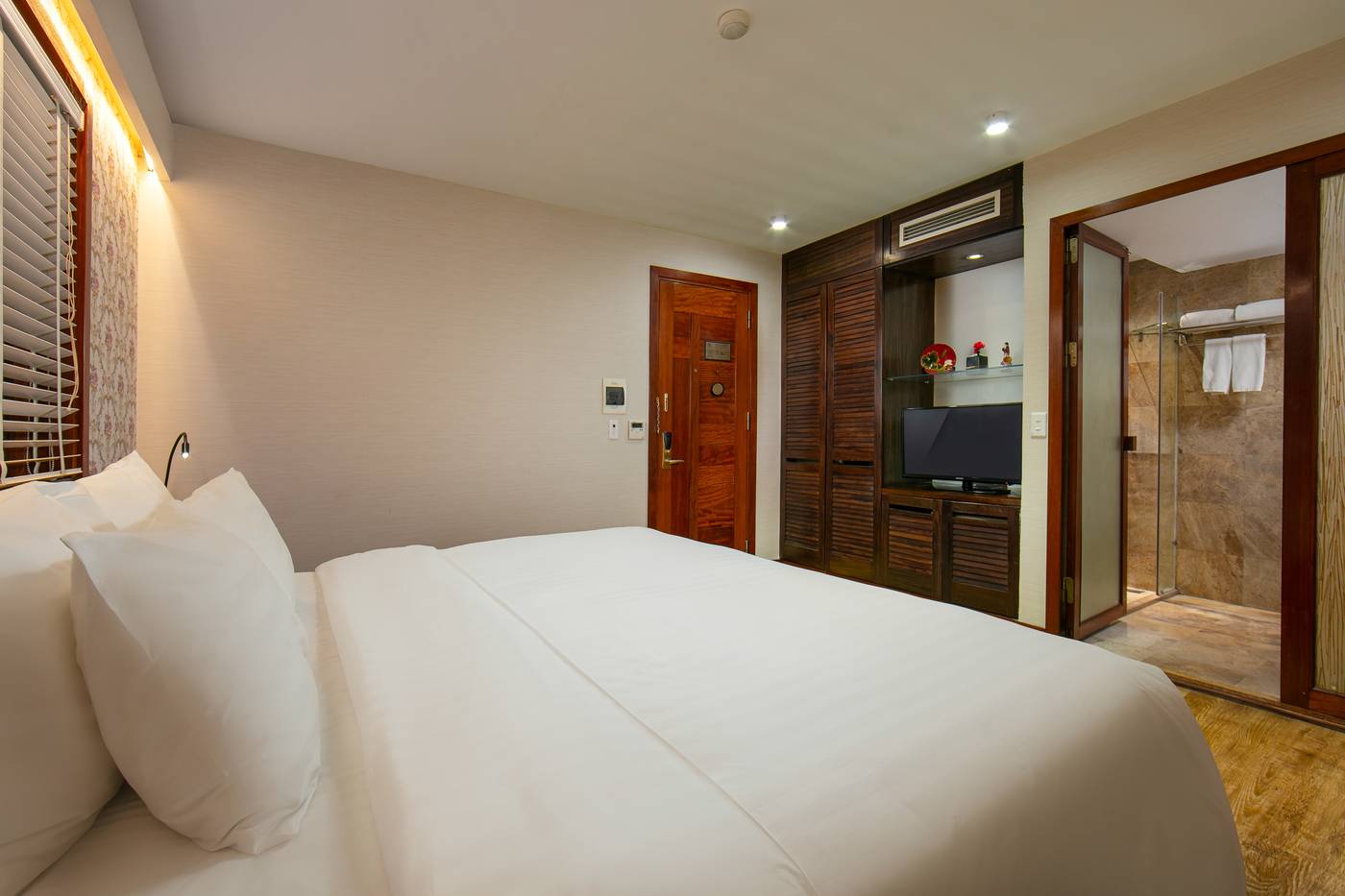Oriental Suites Hotel & Spa-Vietnam-HANOI-Room-8