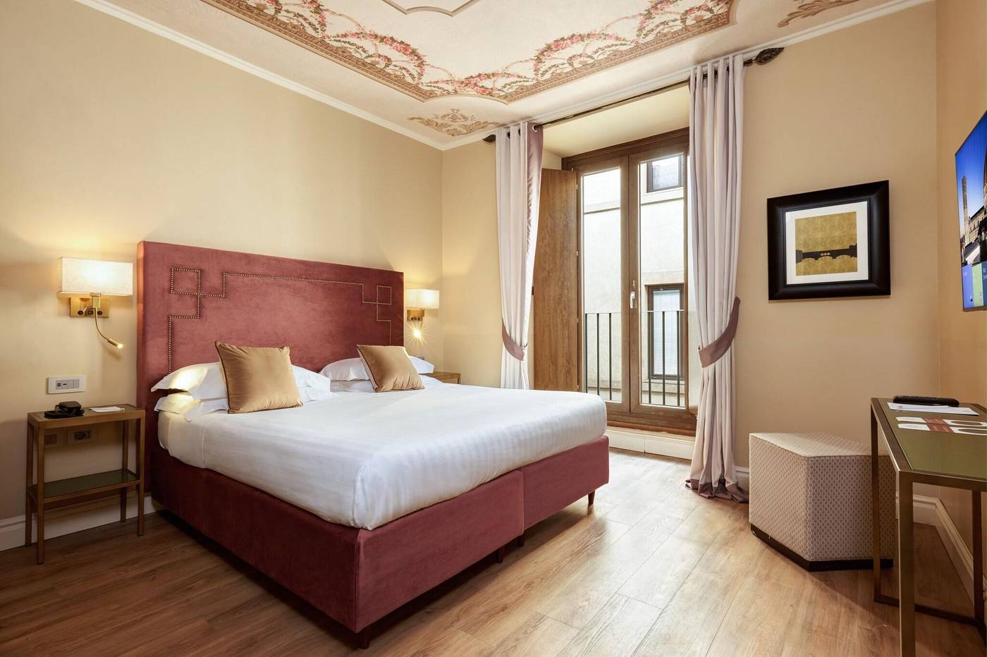 Grand-Hotel-Cavour-Room-23
