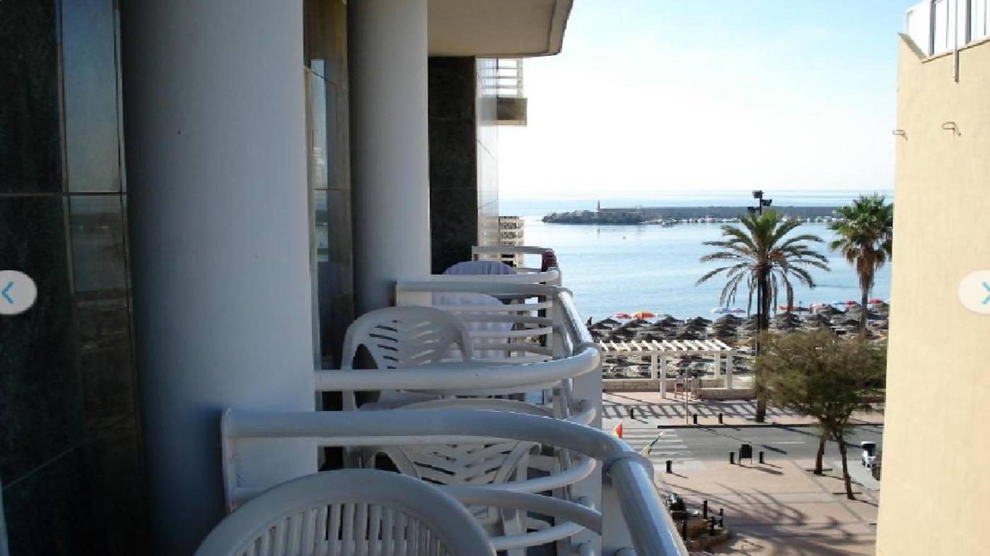 Villa-Laredo-Room-39