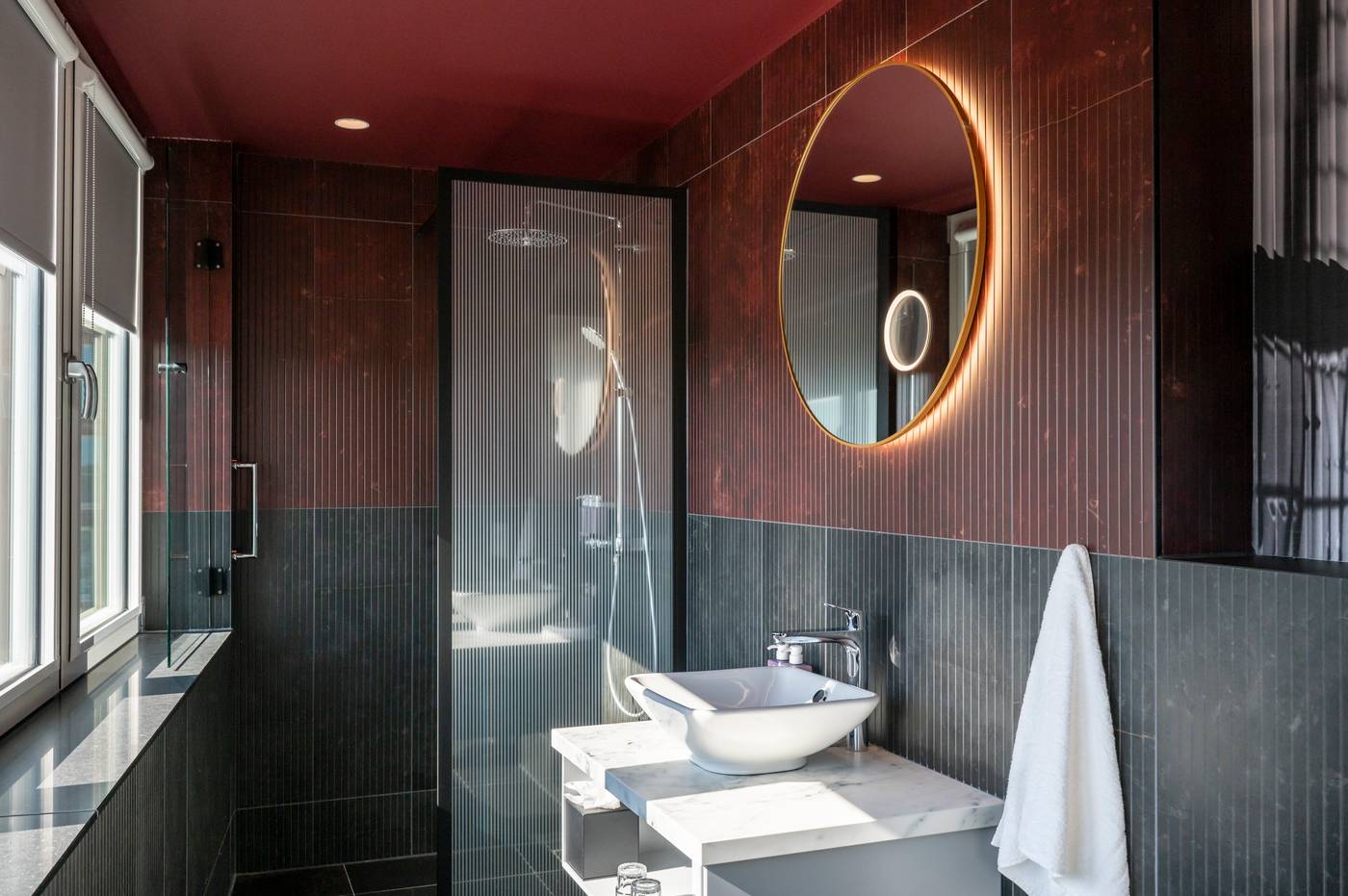 Tribe-Amsterdam-City-Room-35