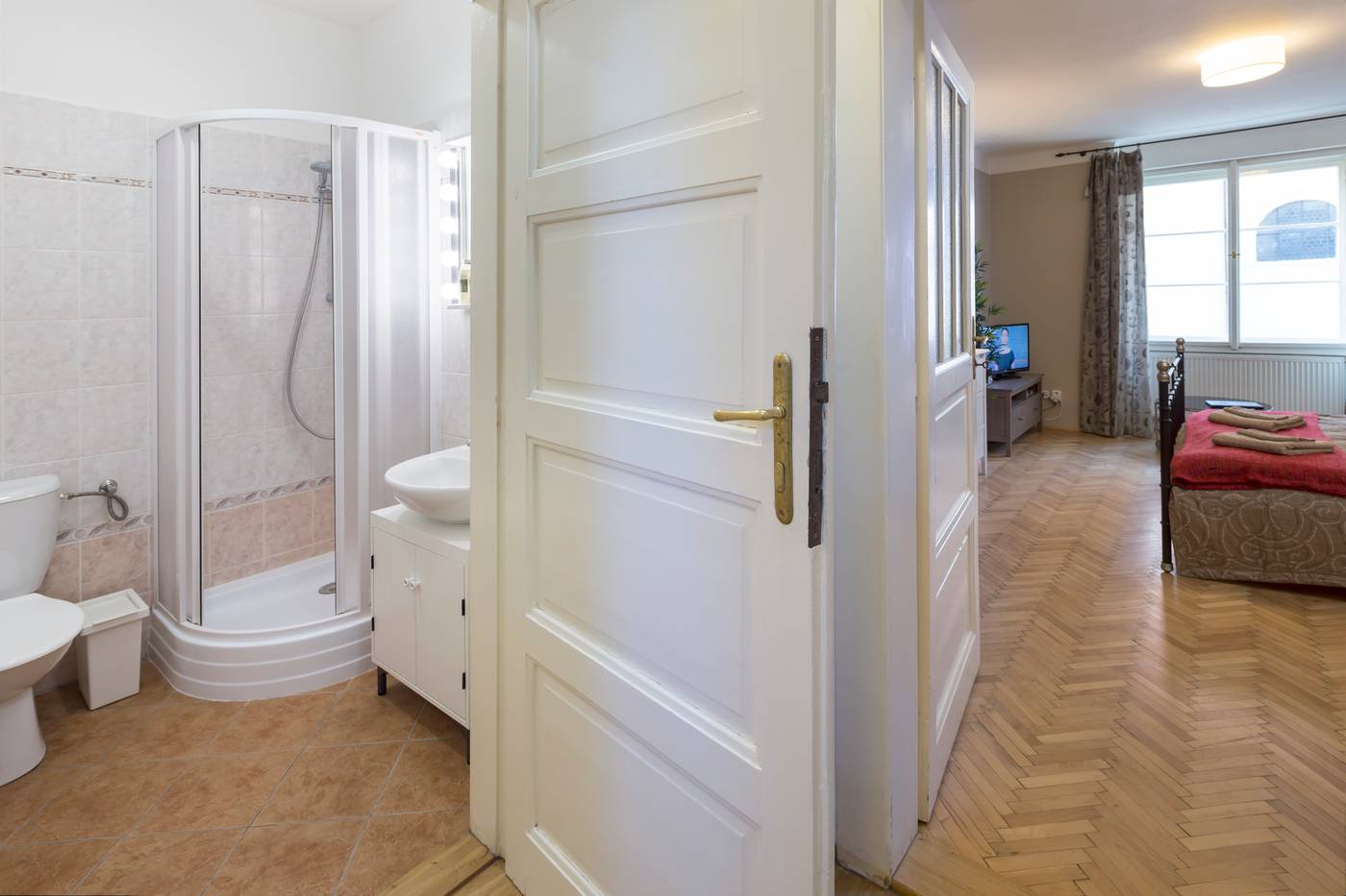 Old-Town---Templova-Apartments-Room-12