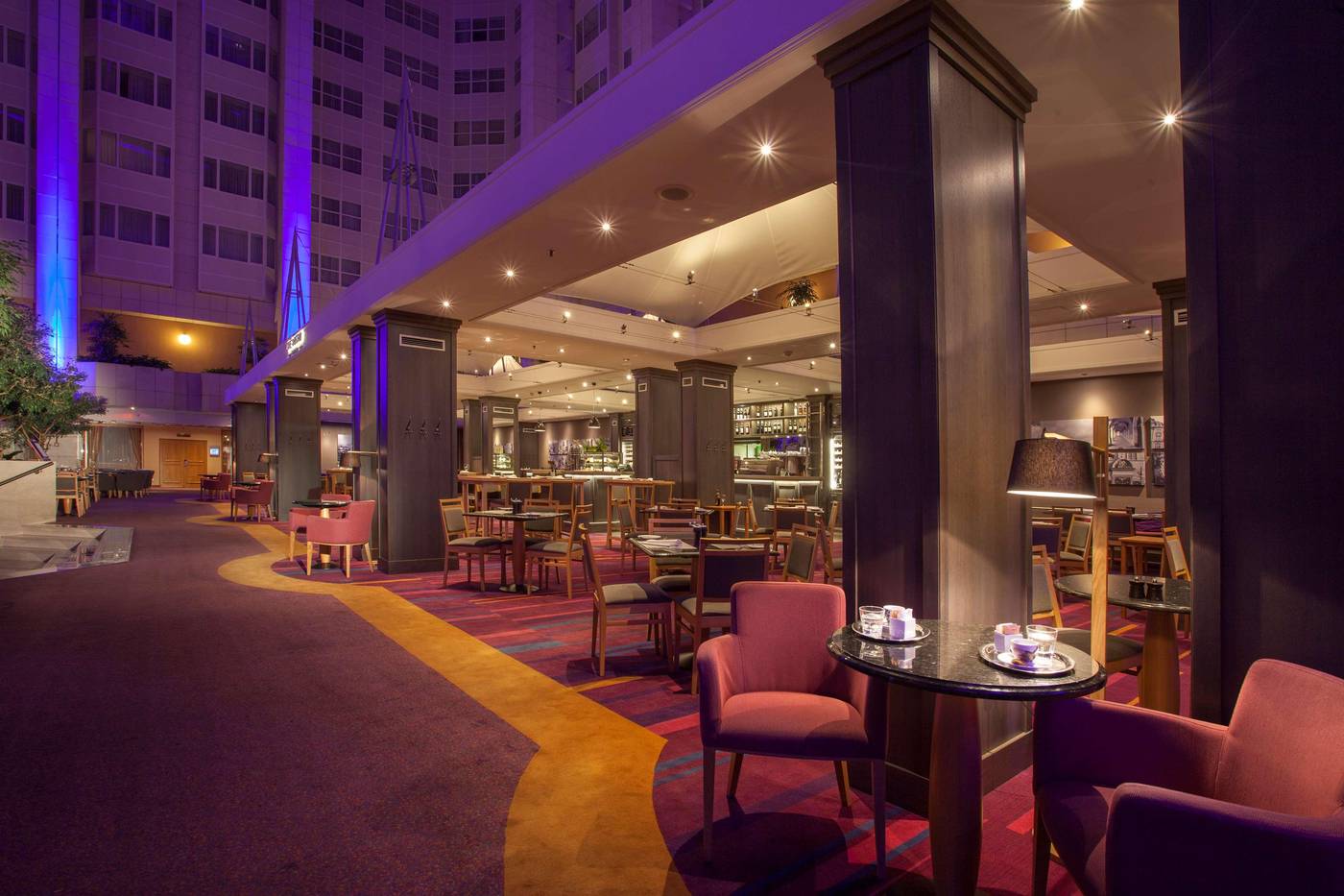 Hilton-Prague-Restaurant-14