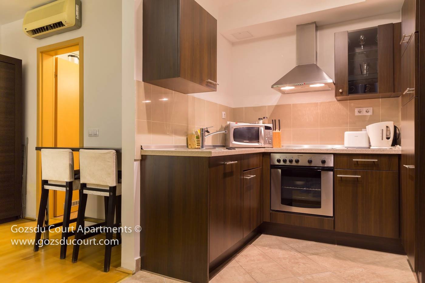 Gozsdu-Court-Room-31