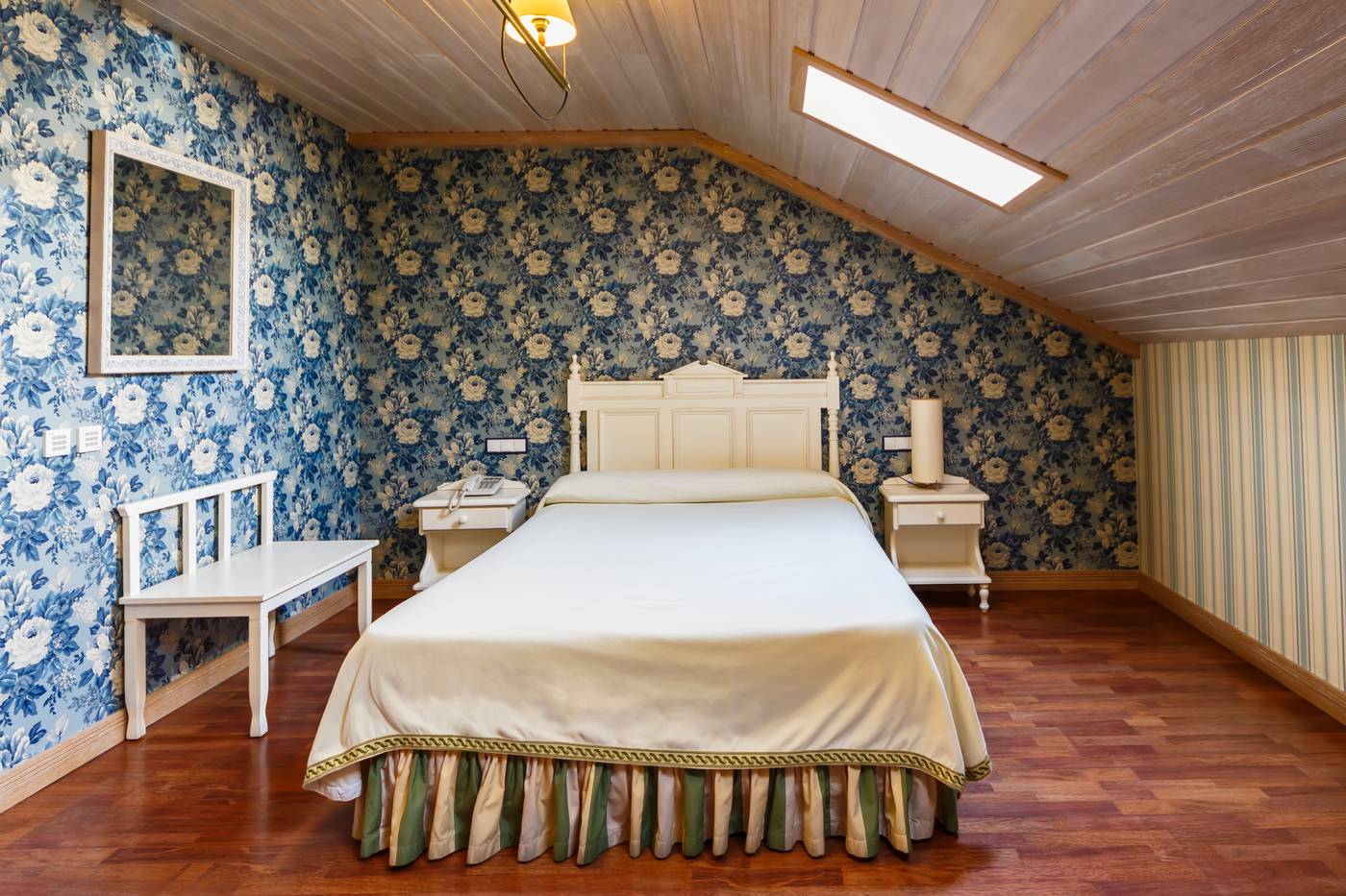 Azofra-Spain-BURGOS-Room-8