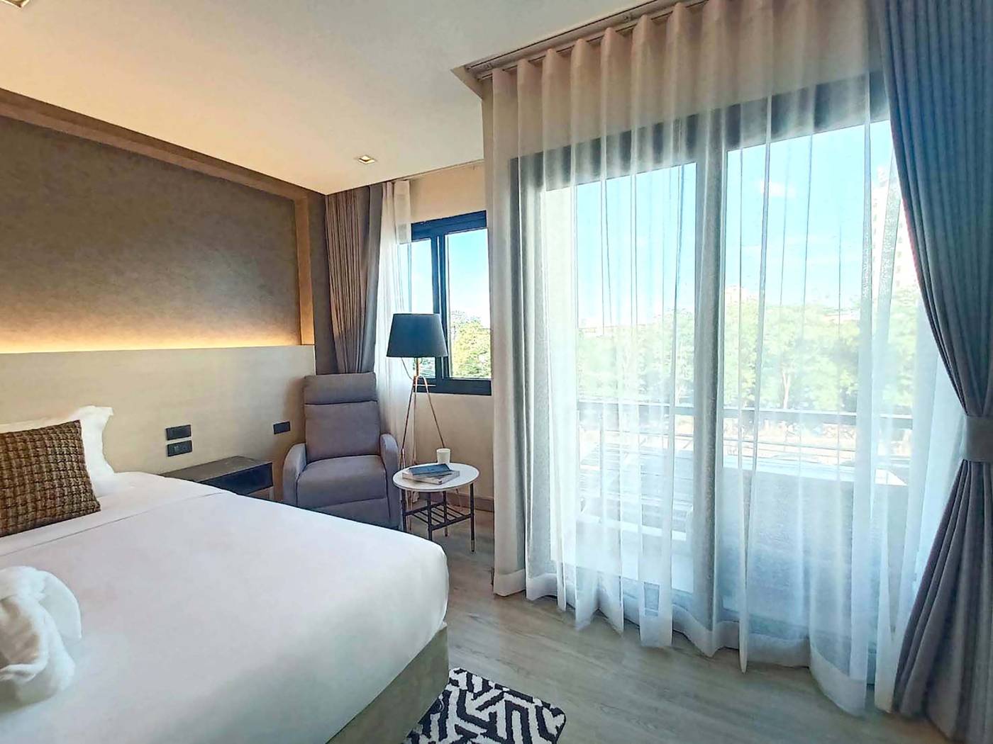 The-9-Residence-Hotel-Room-54