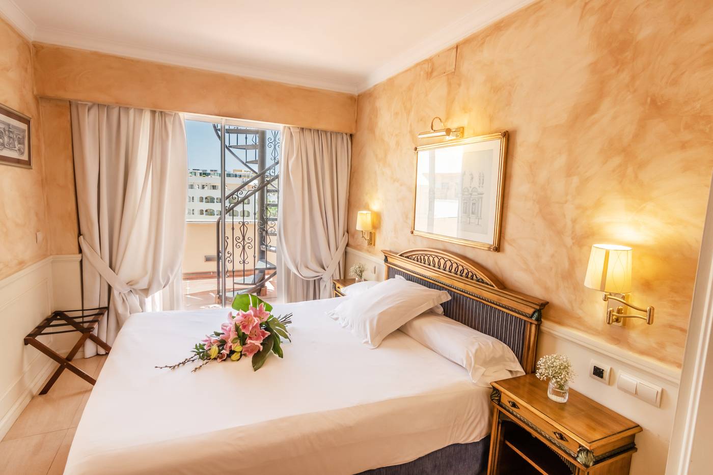 Guadalpin-Suit-Room-22