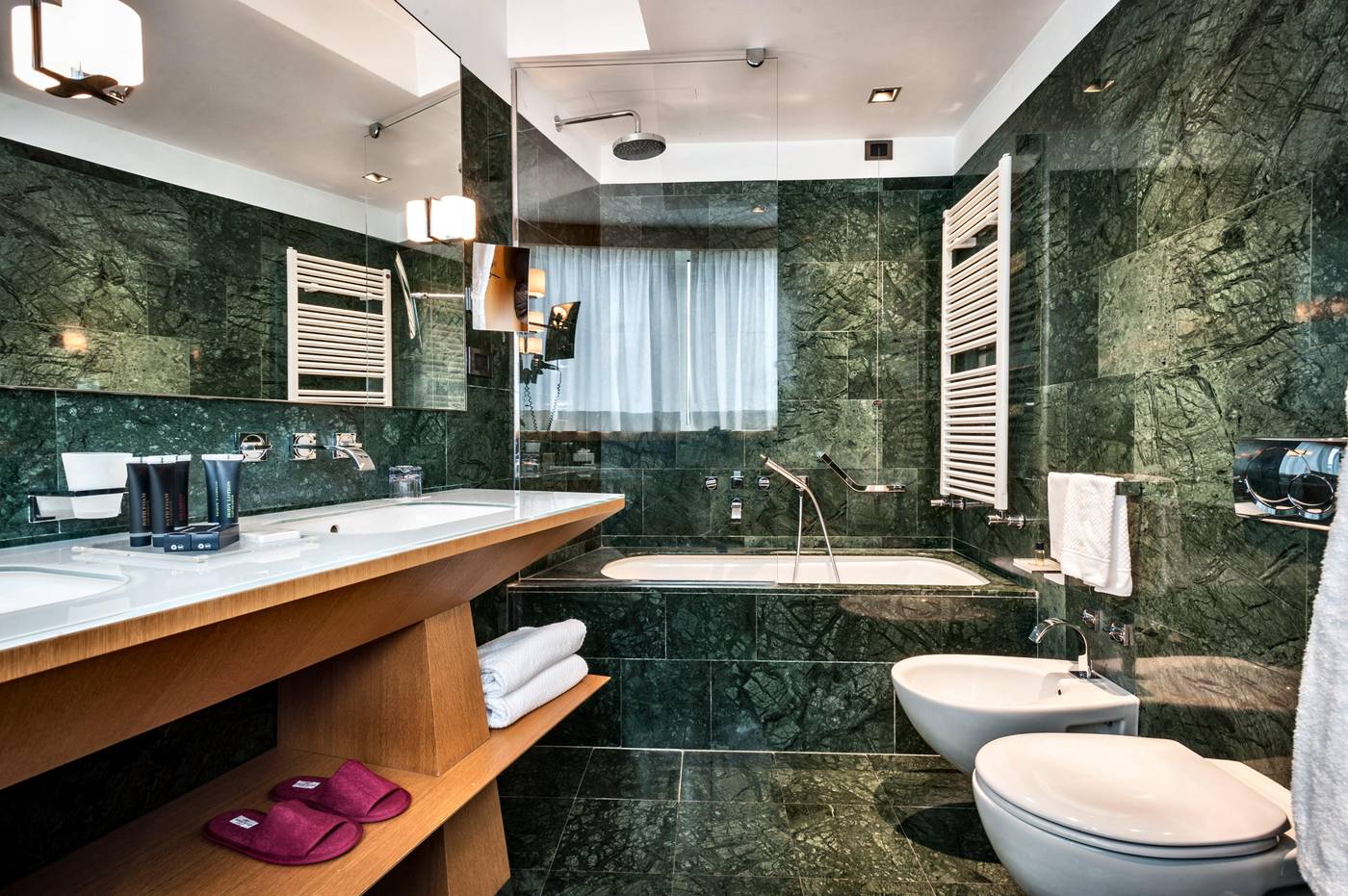 Crowne-Plaza-Milan-City-Room-49