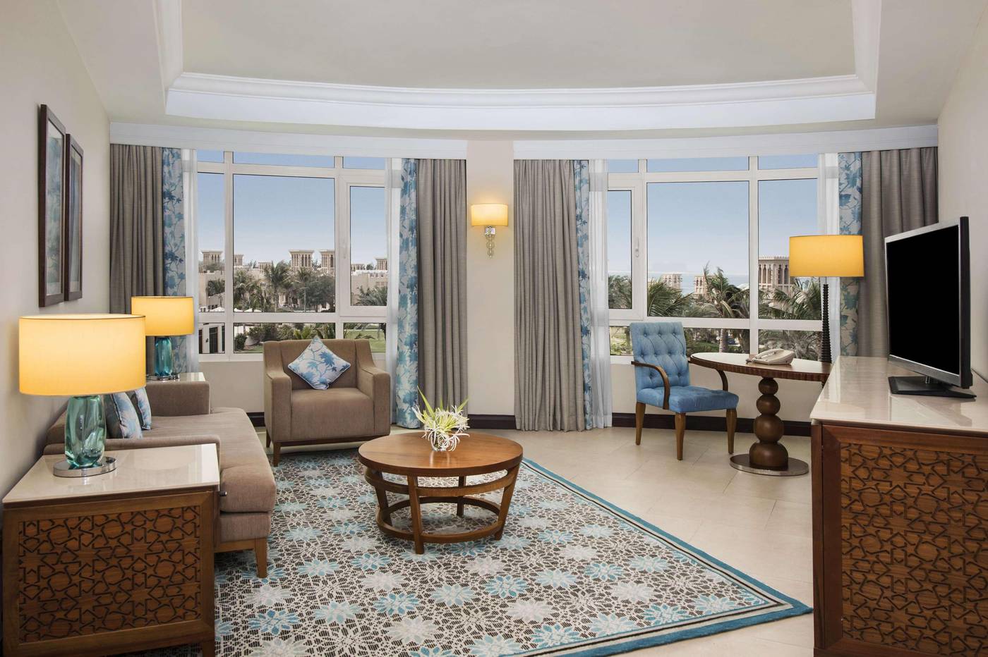 Hilton-Al-Hamra-Beach---Golf-Resort-Room-34
