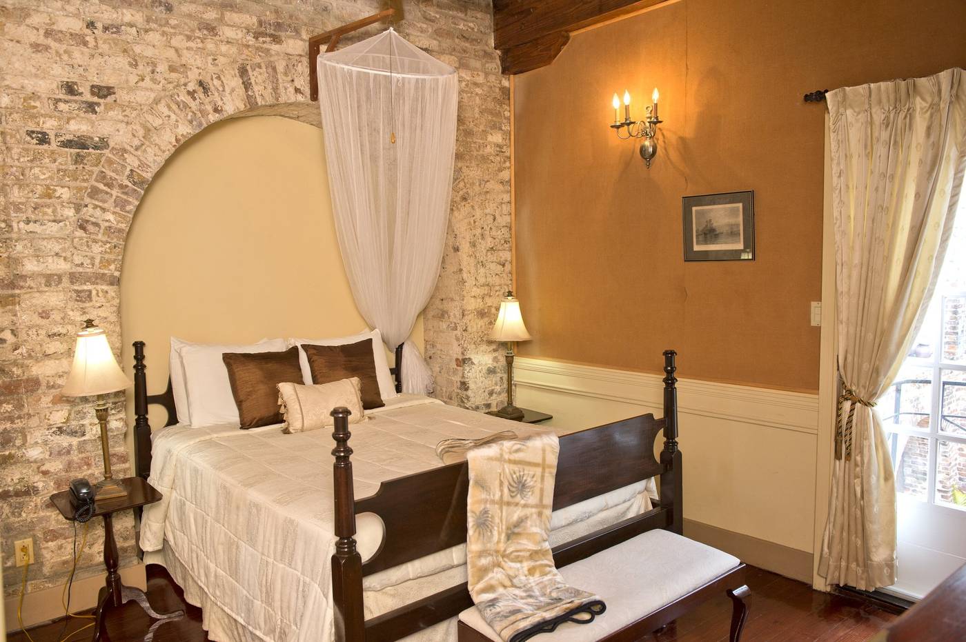 Copper & Lumber Store Hotel Boutique