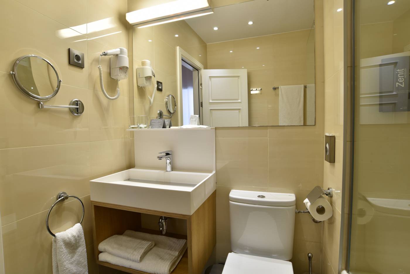 Zenit-Budapest-Palace-Room-48