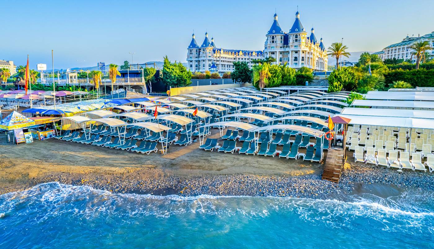 Senza-The-Inn-Resort---Spa-Beach-95