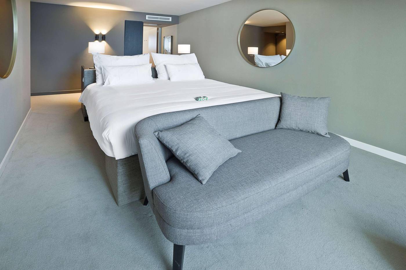 Pestana-Amsterdam-Riverside-Room-29