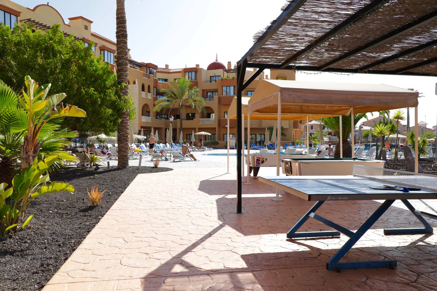 Grand-Muthu-Golf-Plaza-Hotel---Spa-Bar-9