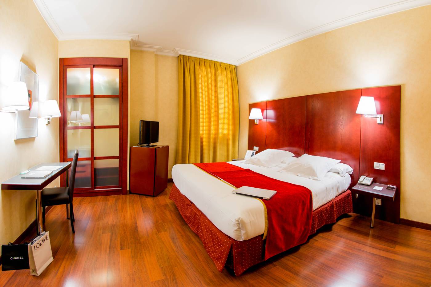 Hotel-Arosa-Room-18