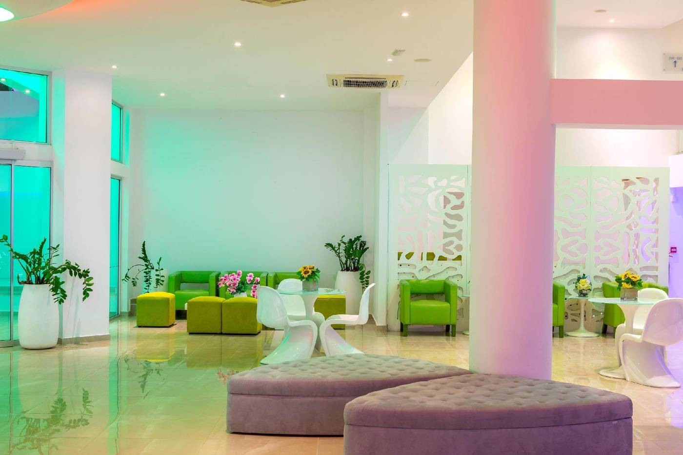 Limanaki-Beach-Lobby-43