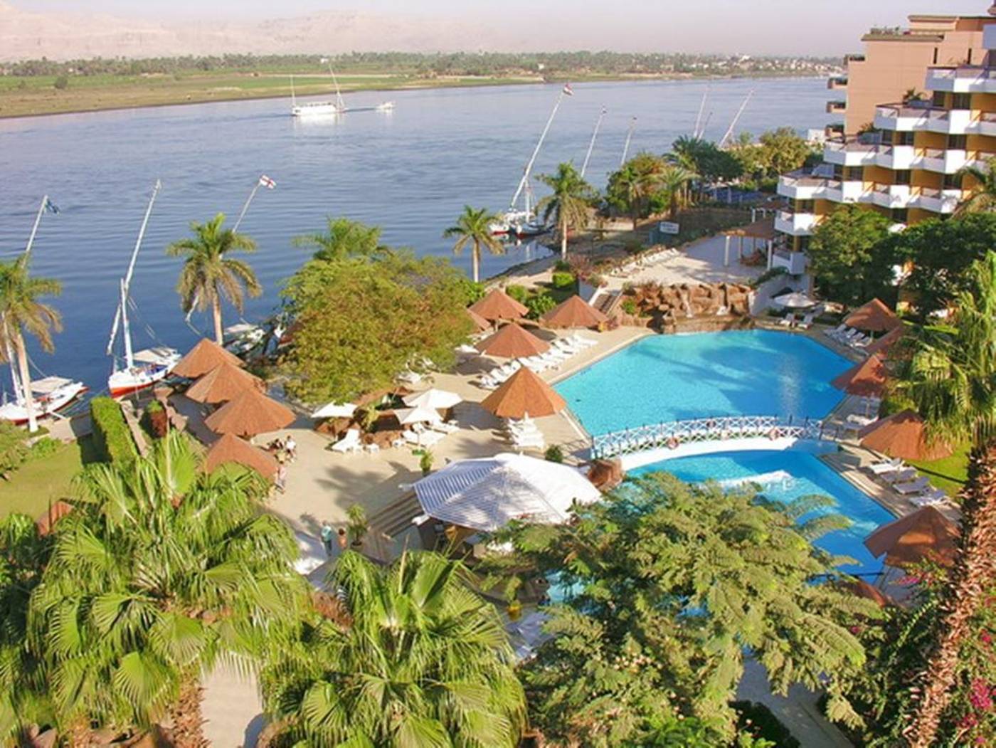 Pyramisa-Hotel-Luxor-Terrace-49