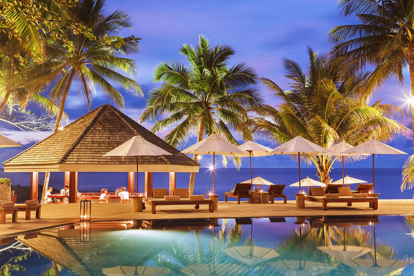 The-Surin-Phuket-Restaurant-6