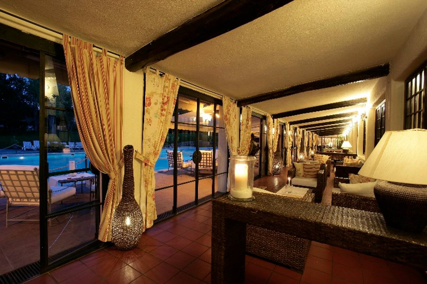 Hotel-Borgo-San-Luigi-Bar-49