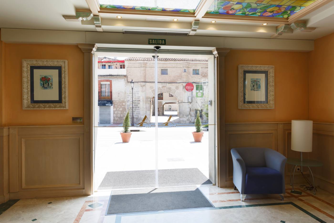 Azofra-Spain-BURGOS-Lobby-3