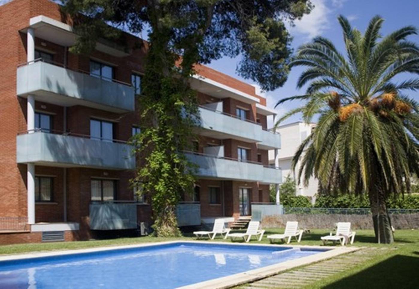 SG-Costa-barcelona-General-view-2
