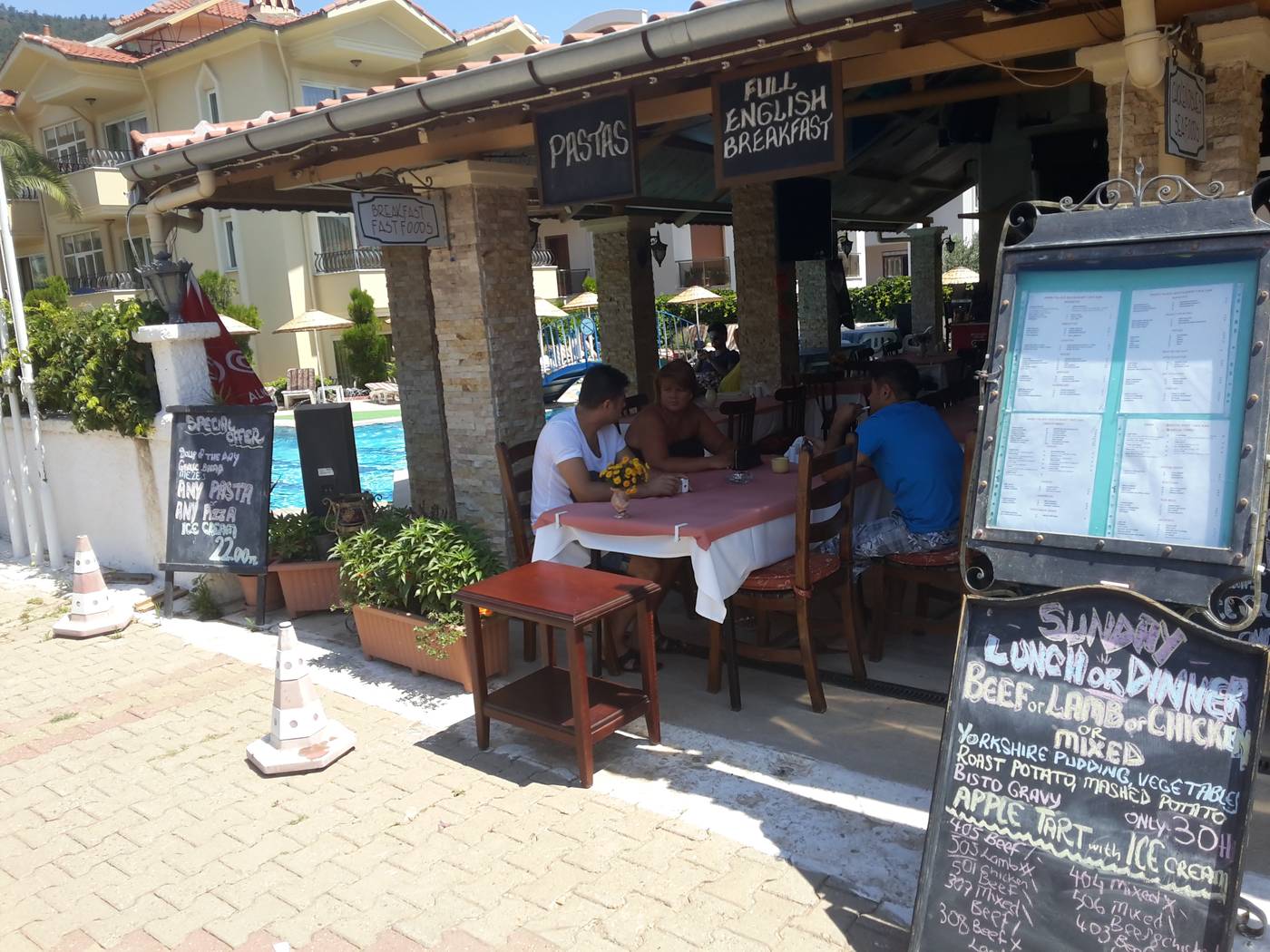 Sahin-Palace-Apartments-Terrace-16