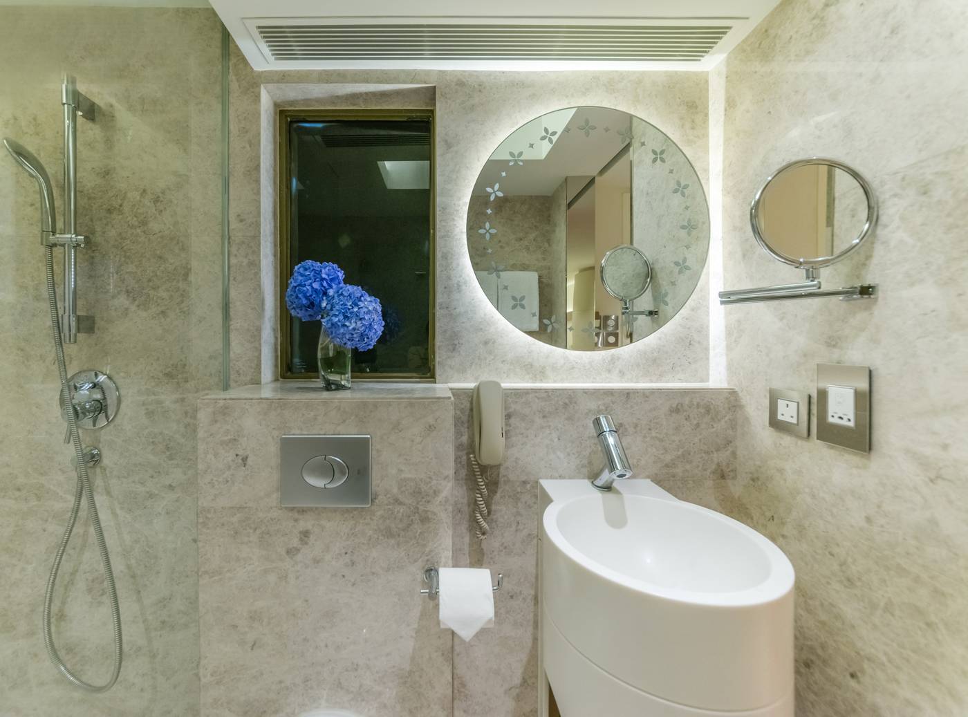 Hotel-Pravo-Hong-Kong-Room-31