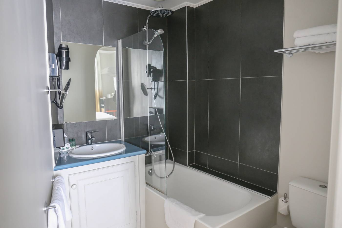 Hotel-Vendome-Room-40