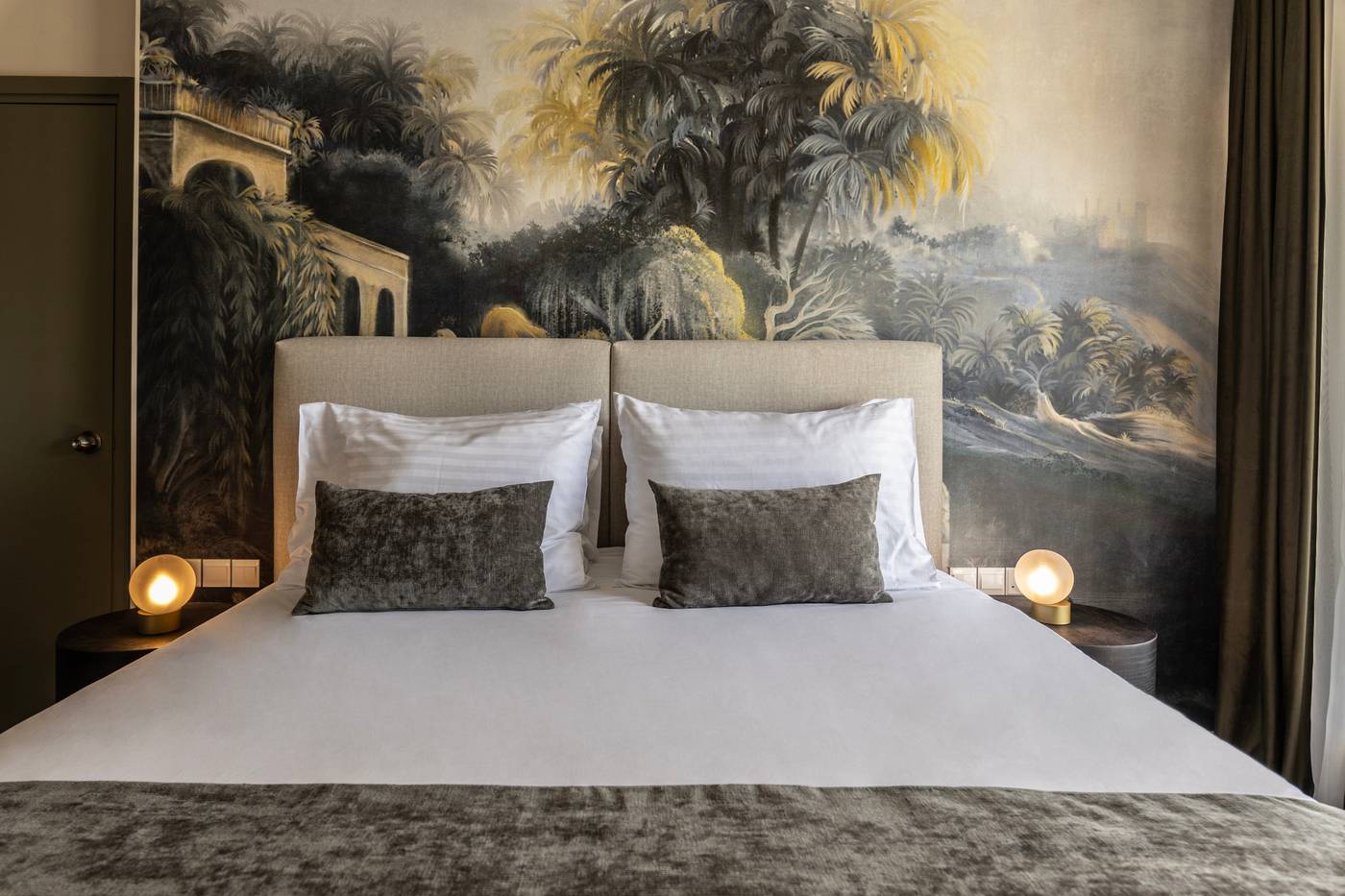 Cali-Resort---Spa-by-Louis-Hotels-Room-31