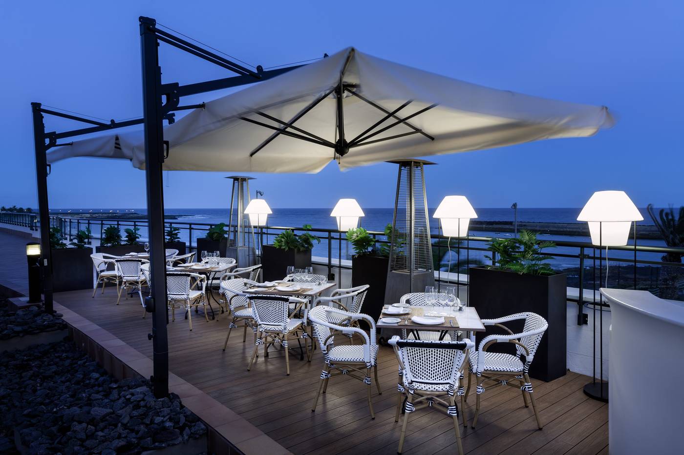 Be-Live-Experience-Lanzarote-Beach-Restaurant-8