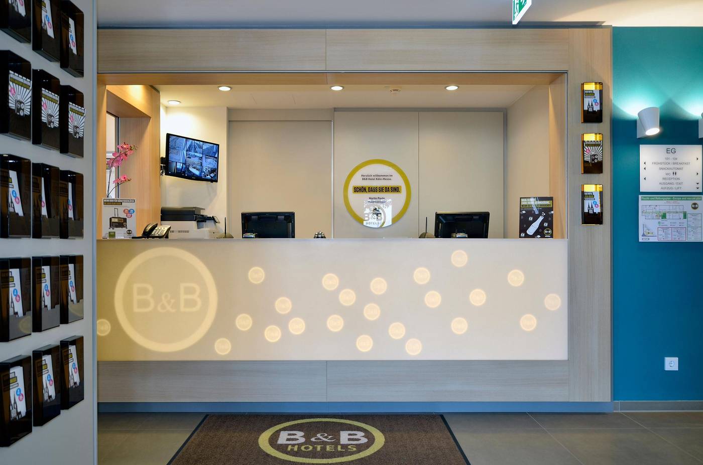 B-B-Hotel-Koln-Messe-Lobby-26