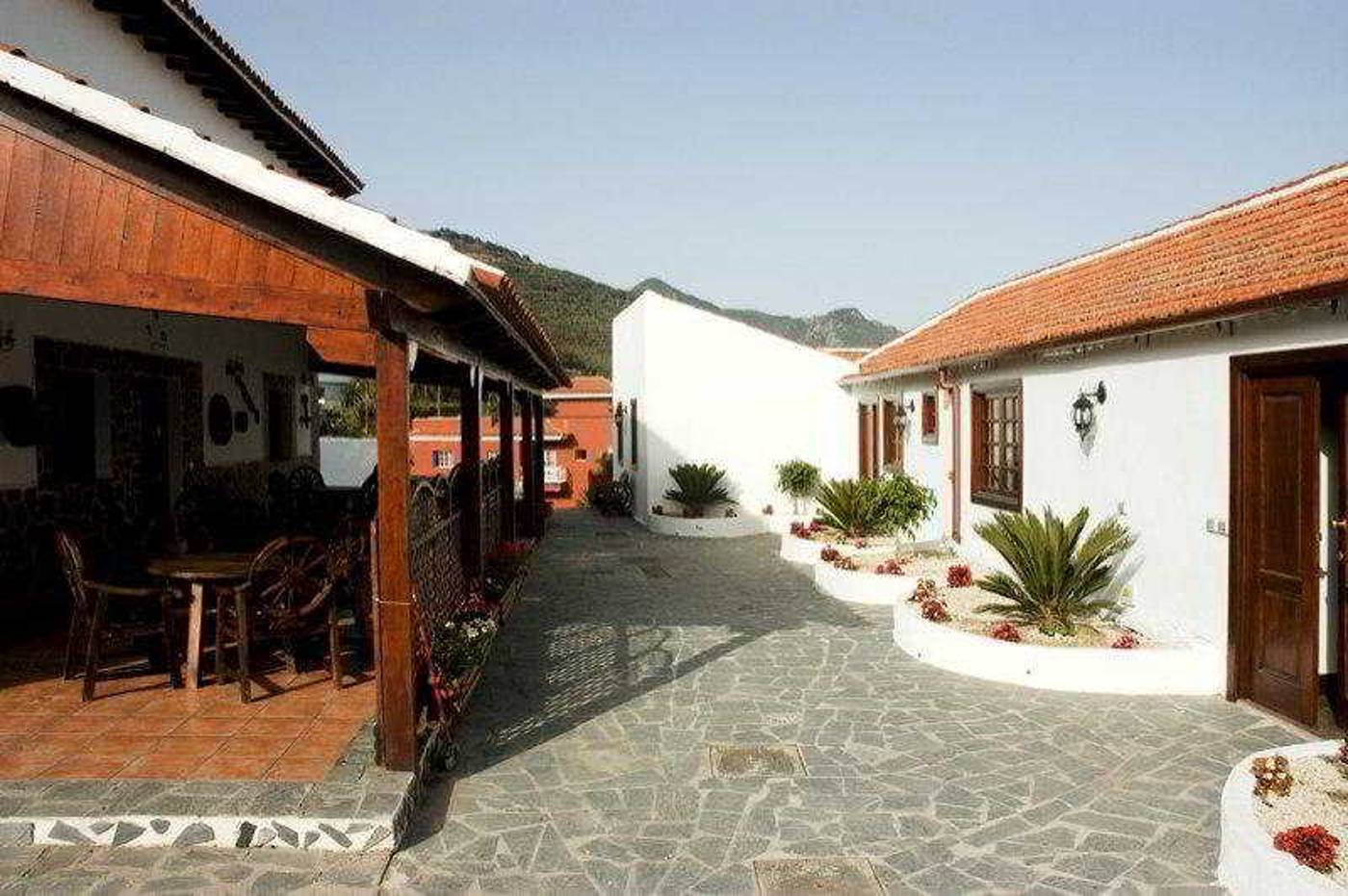 Finca-la-Hacienda-Rural-Hotel-General-view-11