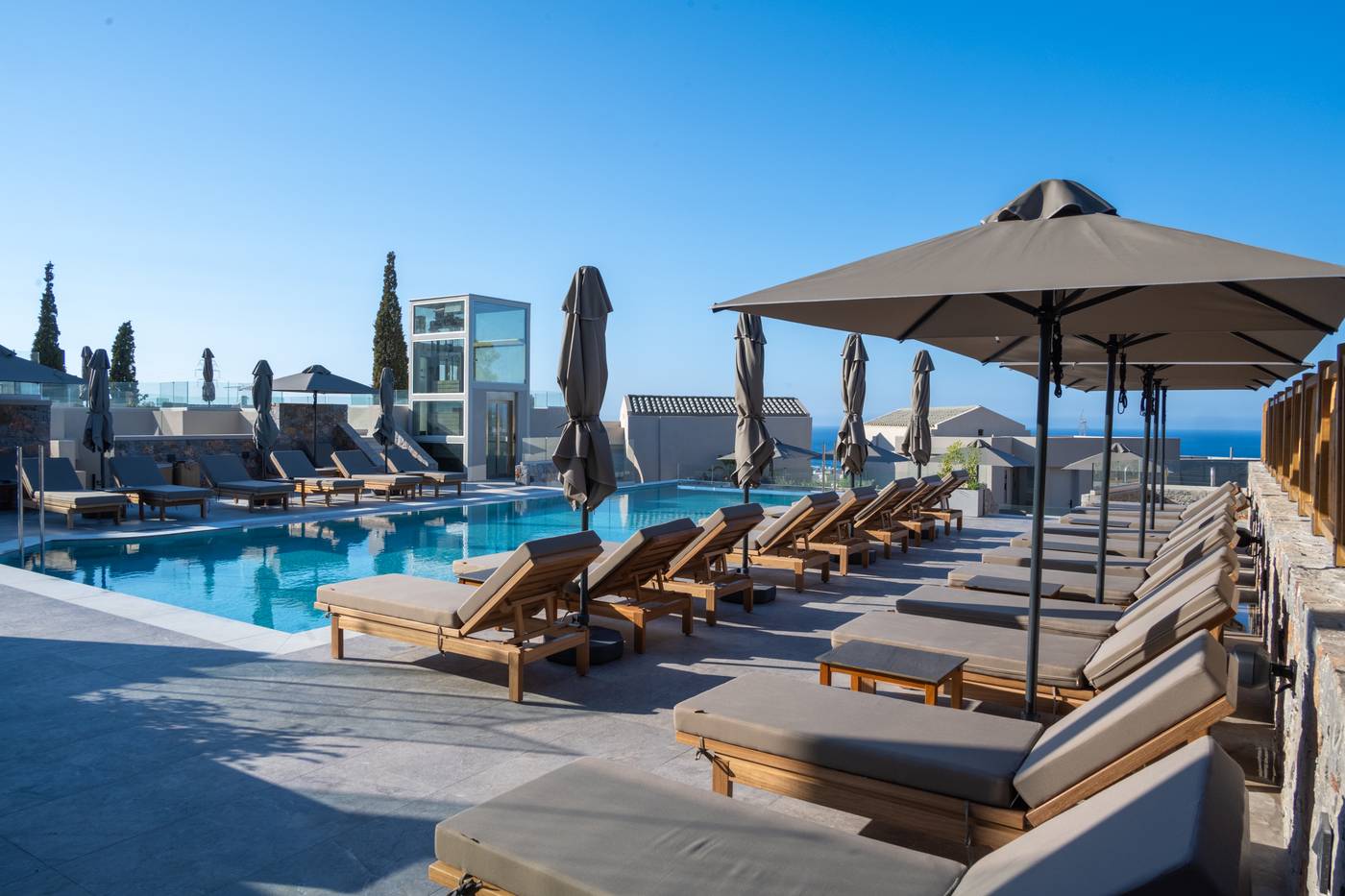 19.08.25 Galaxy Suites Boutique Resort