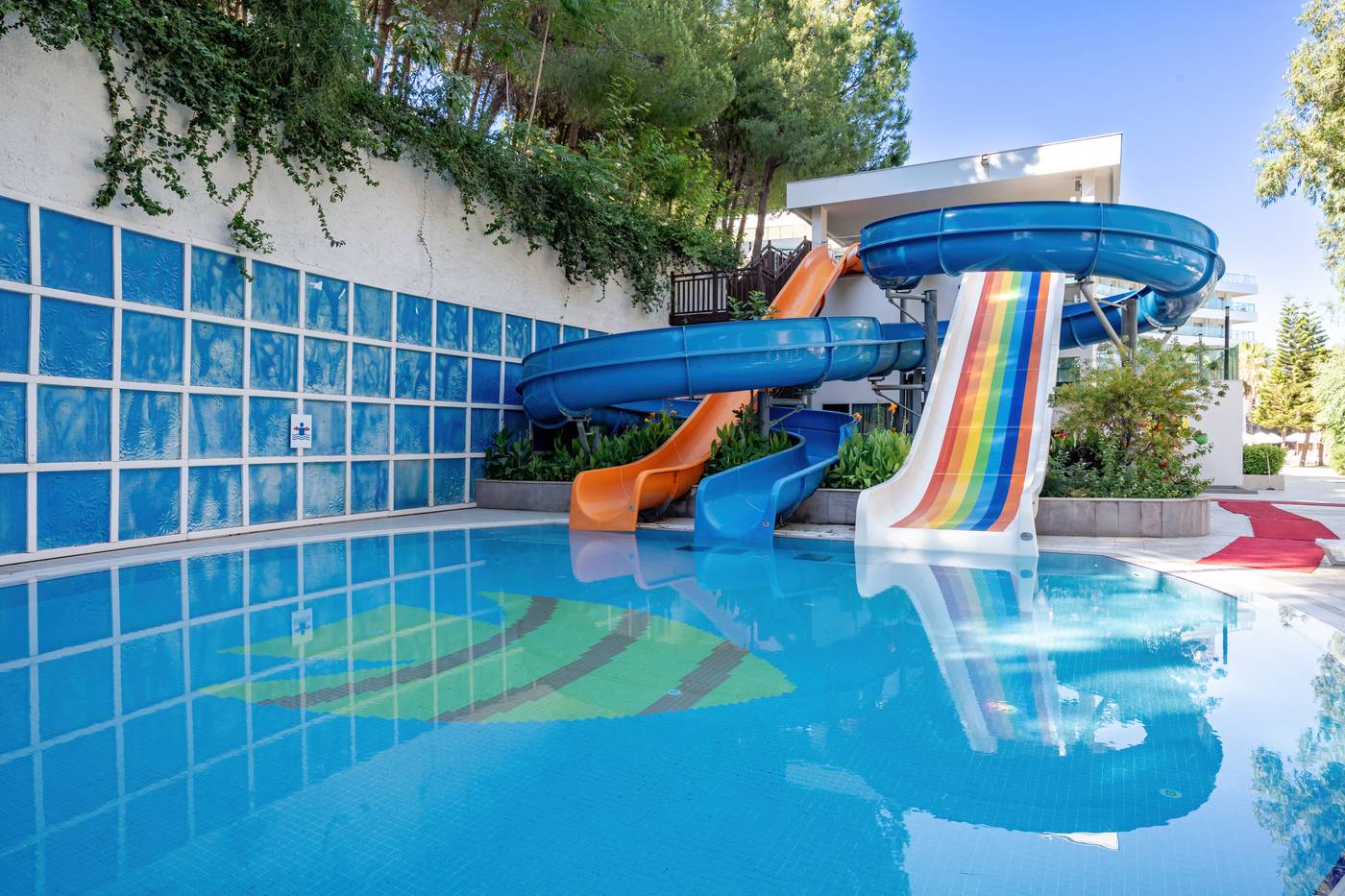 Sunrise Queen Luxury Resort & Spa