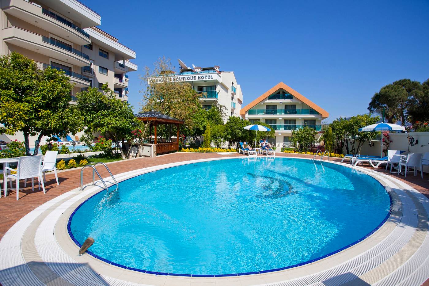 Orsmaris-Boutique-Hotel-Pool-2